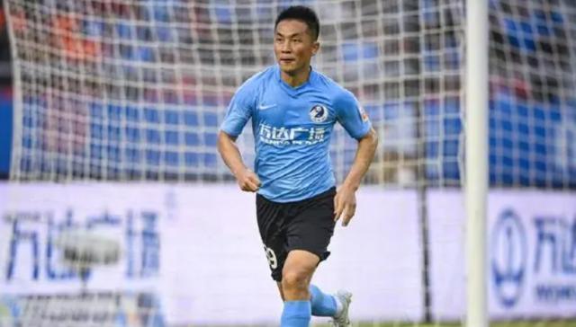 开云官方网站-【中超】阎相闯单刀破门史亮救主 大连人1比1梅州