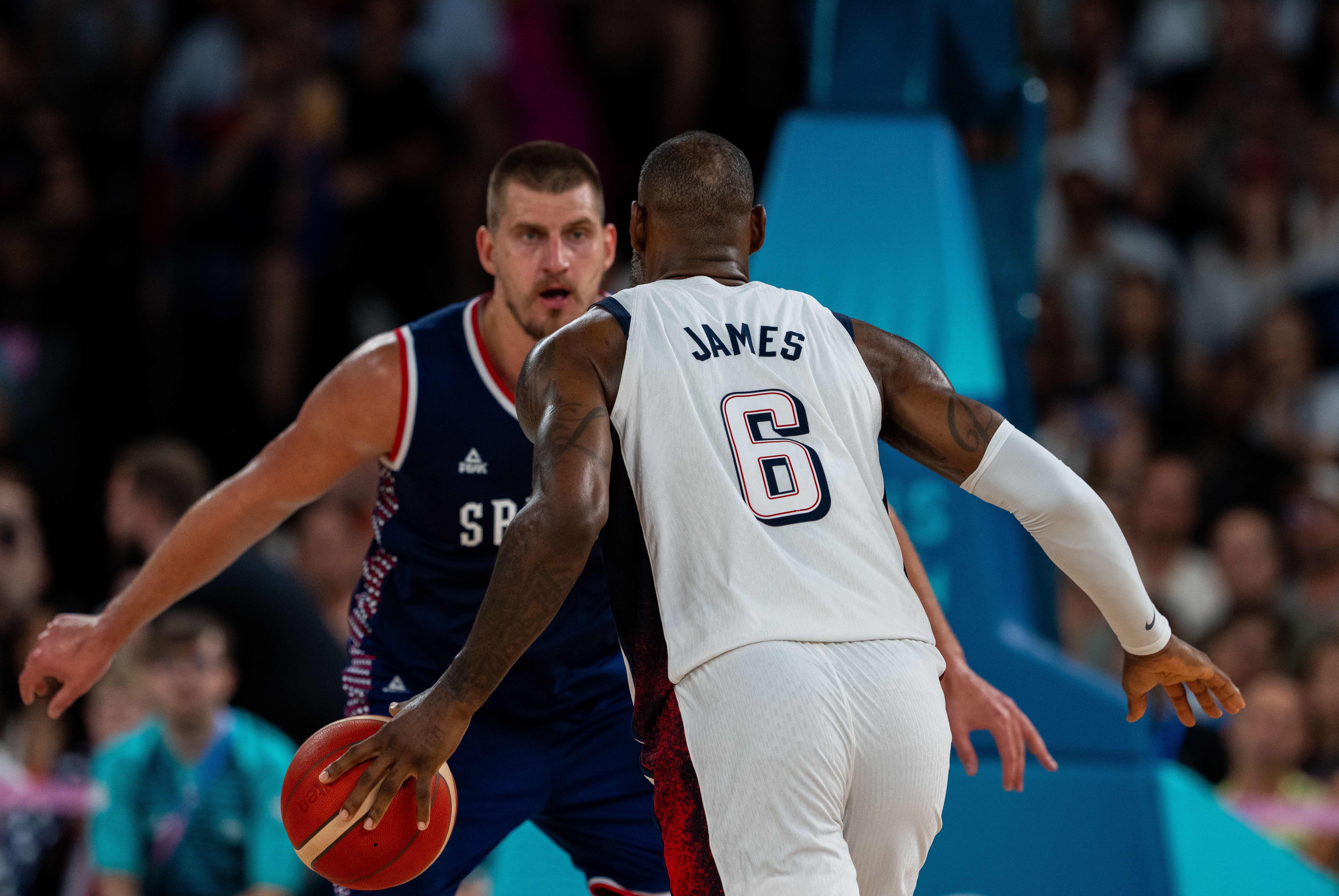 LBJ：我打过总决/奥运/高中赛 24年打塞尔维亚&amp;约基奇最令人难忘